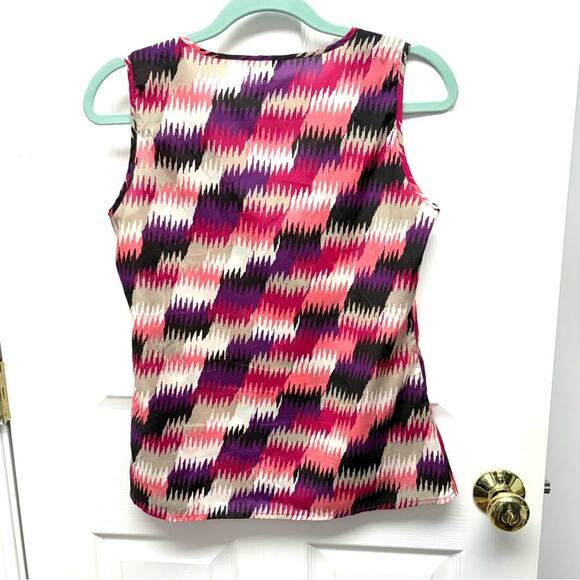 Banana Republic Sleeveless Blouse, Pink and Black Geometric, Ruffle Neck, Size S - Picture 3 of 8